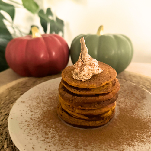 VIDEO: Kürbispfannkuchen mit Zimtbutter