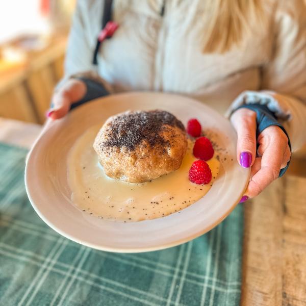 Germknödel mit Schokoladenaufstrich